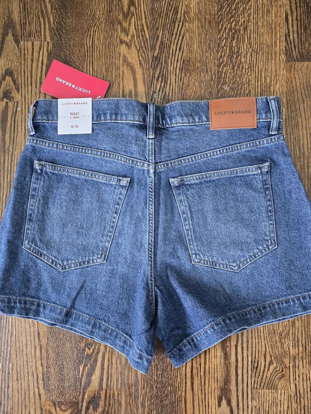 Lucky Brand Blue Denim Baggy 5" Shorts NWT - Picture 2 of 3